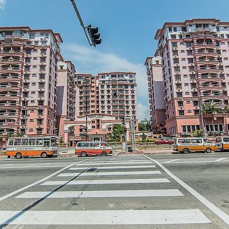 Mts @ Marina Court Resort Condo Kota Kinabalu Exteriör bild