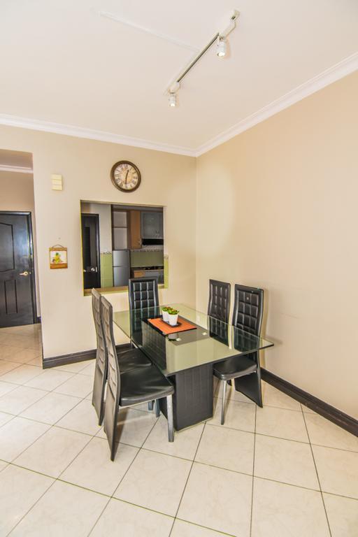 Mts @ Marina Court Resort Condo Kota Kinabalu Rum bild